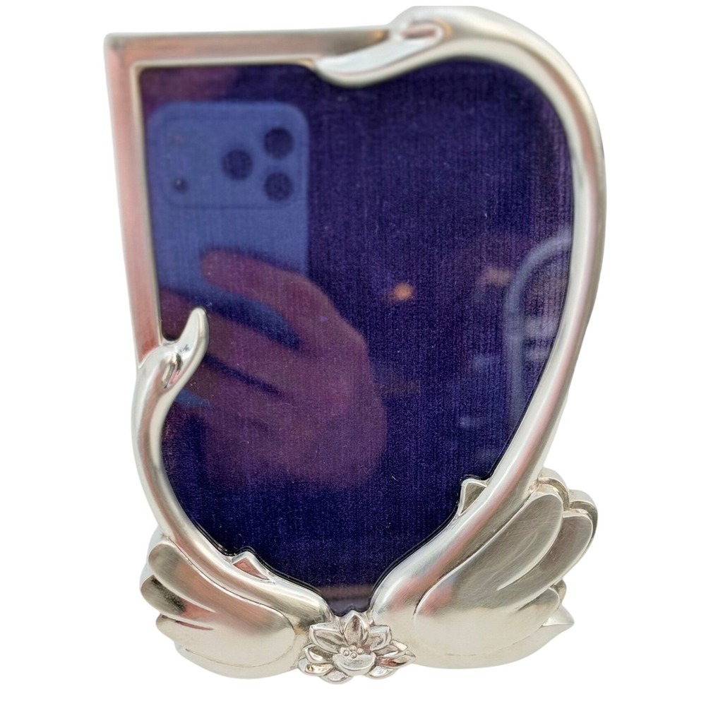 1980s Silverplate Swan Picture Frame Oneida Wm A Rogers Heart Photo Holder Vtg